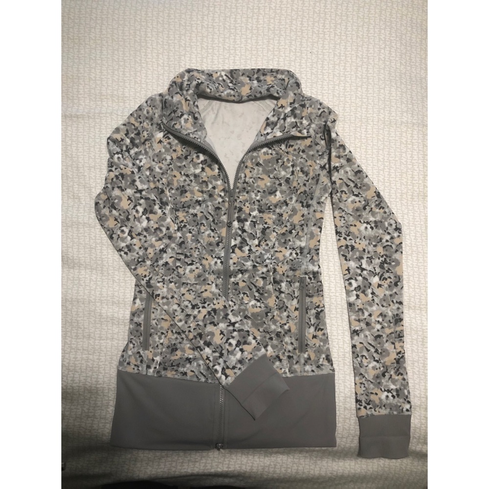 Lululemon Nice Asana Jacket (size 2)
